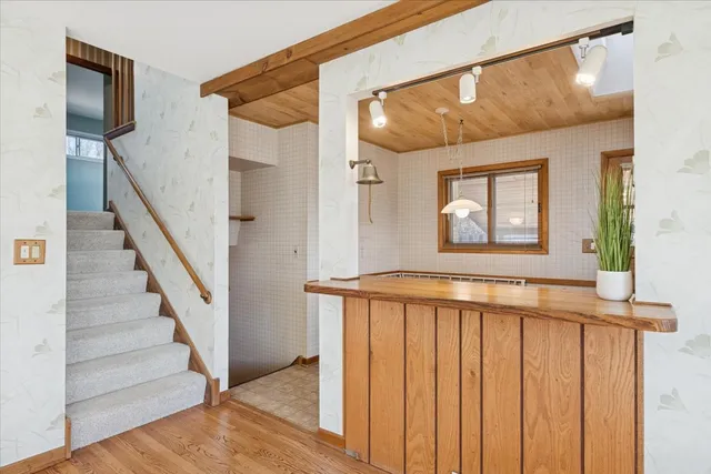 $549,000 | 1814 Illinois Road, Northbrook, IL 60062