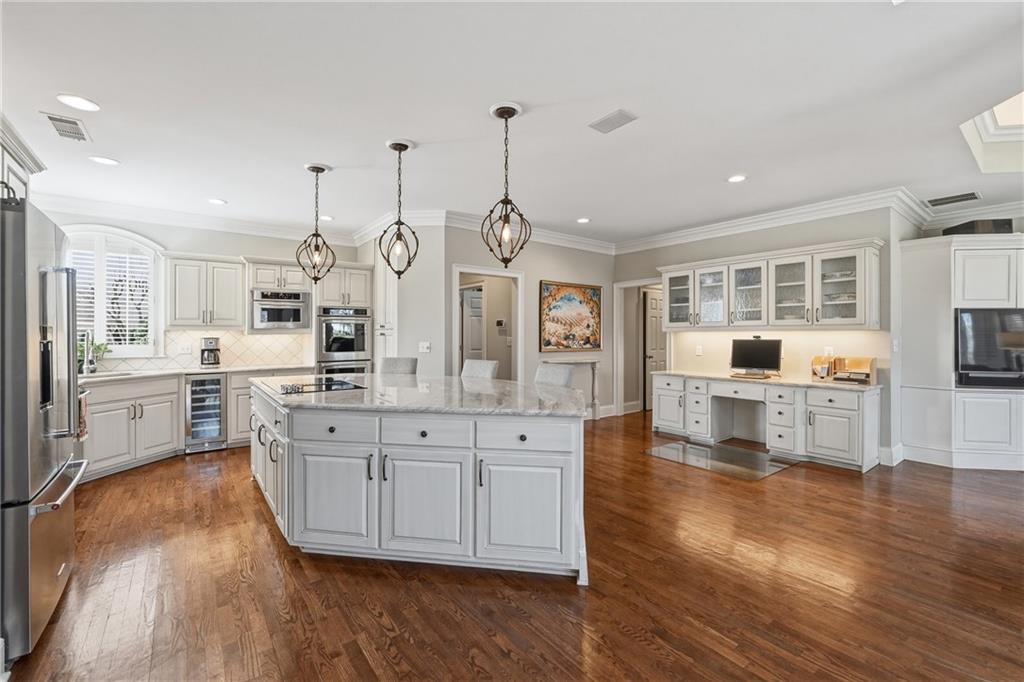 9025 Etching Overlook Duluth, GA 30097 - Photo 12 of 69