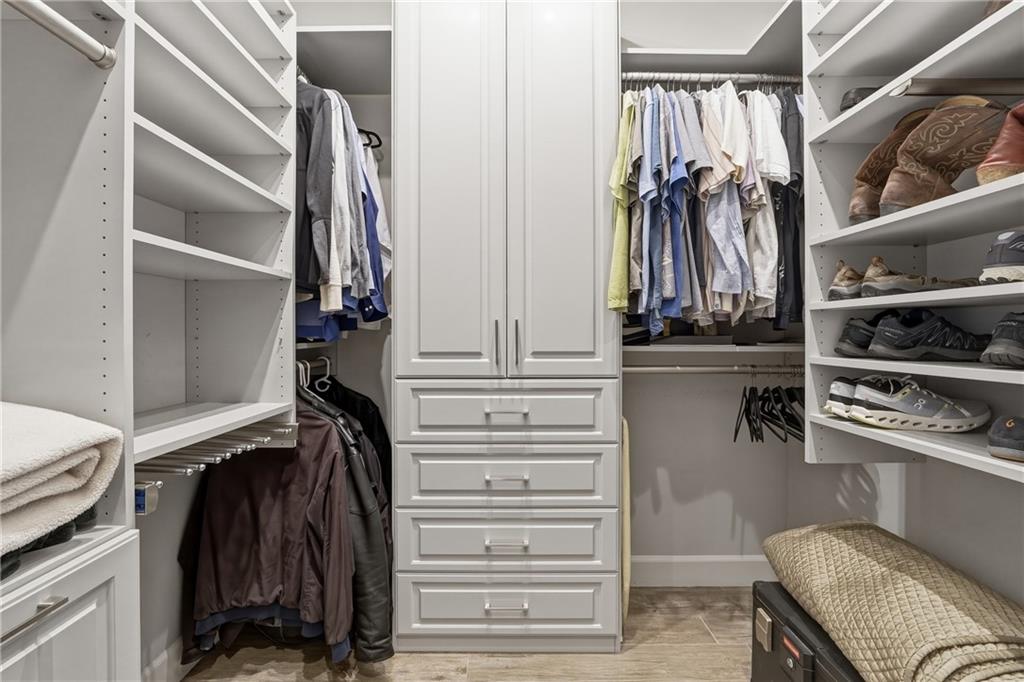 9025 Etching Overlook Duluth, GA 30097 - Photo 31 of 69