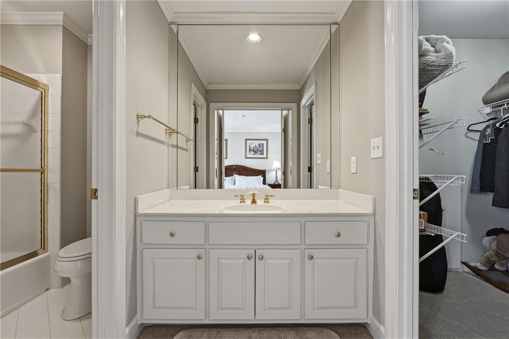 9025 Etching Overlook Duluth, GA 30097 - Photo 48 of 69