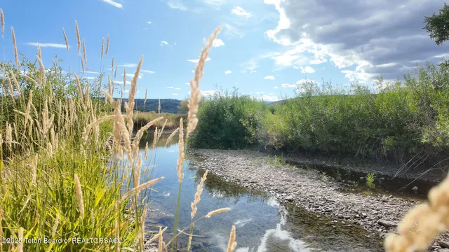 $160,000 | 2.84-acres 2.84-acres 3rd West Street, Auburn, WY 83111