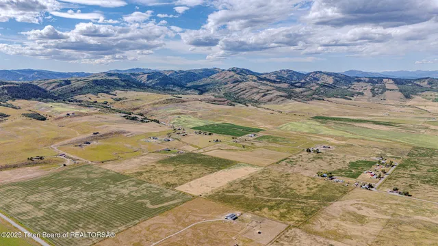 $160,000 | 2.84-acres 2.84-acres 3rd West Street, Auburn, WY 83111