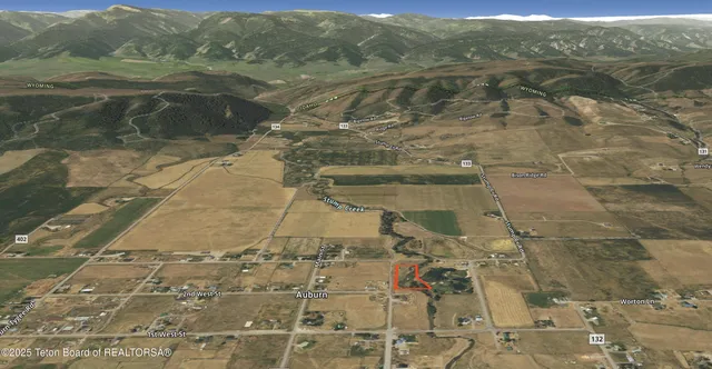 $160,000 | 2.84-acres 2.84-acres 3rd West Street, Auburn, WY 83111