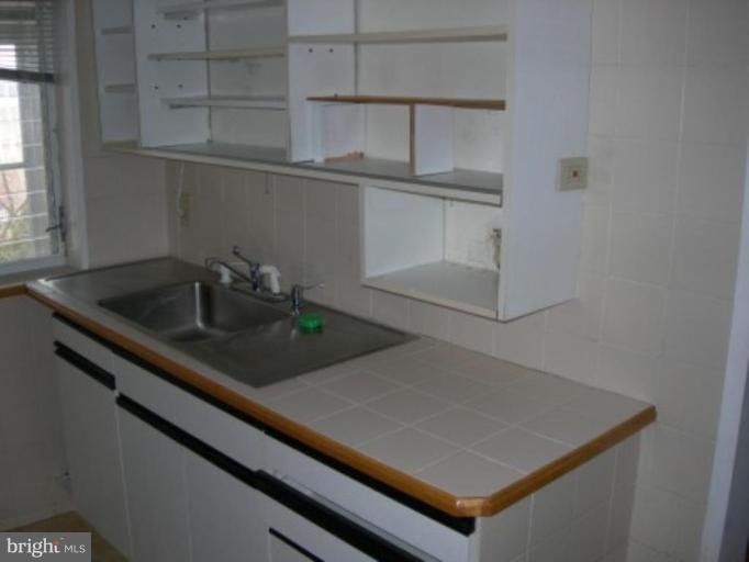 4308 Cortez Road Brooklyn, MD 21225 - Photo 4 of 8 Kitchen #2