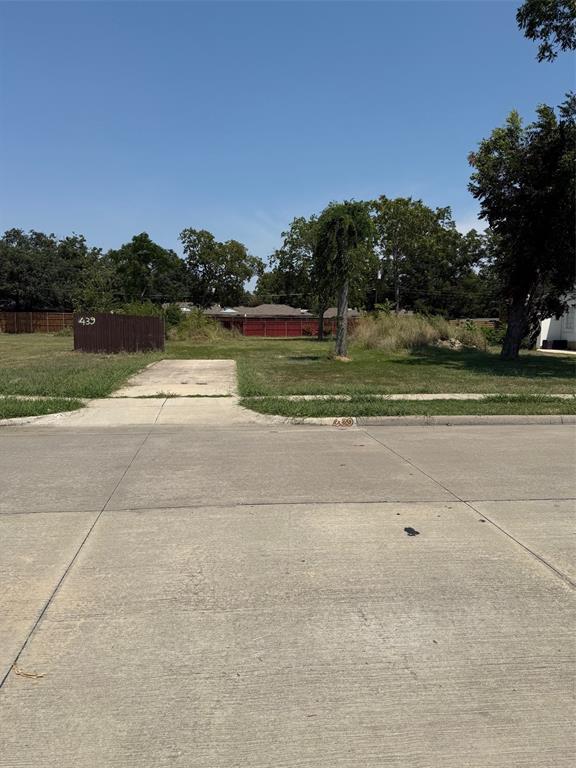 439 Pittman Street Richardson, TX 75081 - Photo 2 of 3 View of street