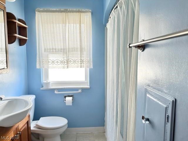 6406 Ackley Road Parma, OH 44129 - Photo 15 of 19 Full Bath