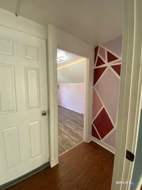 27 Benham Street, Unit 2 Waterbury, CT 06708 - Photo 2 of 9 Gallery Image 2