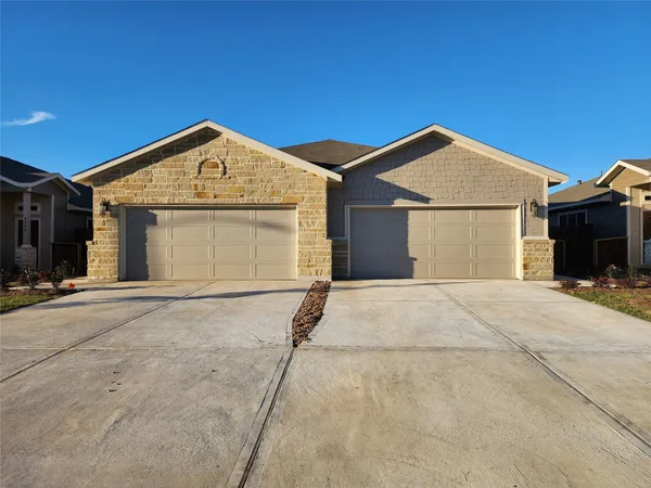 $1,665 | 9836 Grosbeak Lane, Magnolia, TX 77354