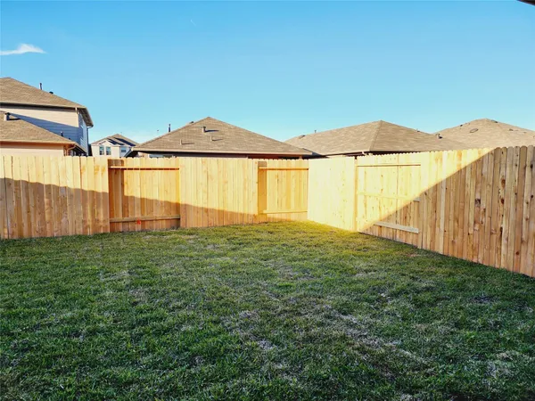 $1,665 | 9836 Grosbeak Lane, Magnolia, TX 77354