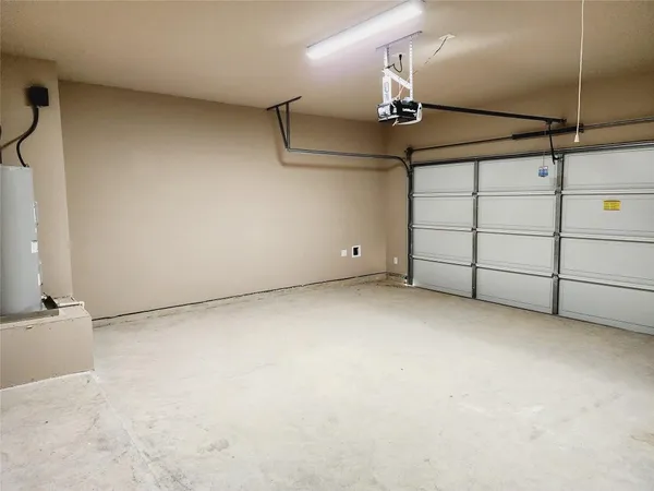 a view of a garage
