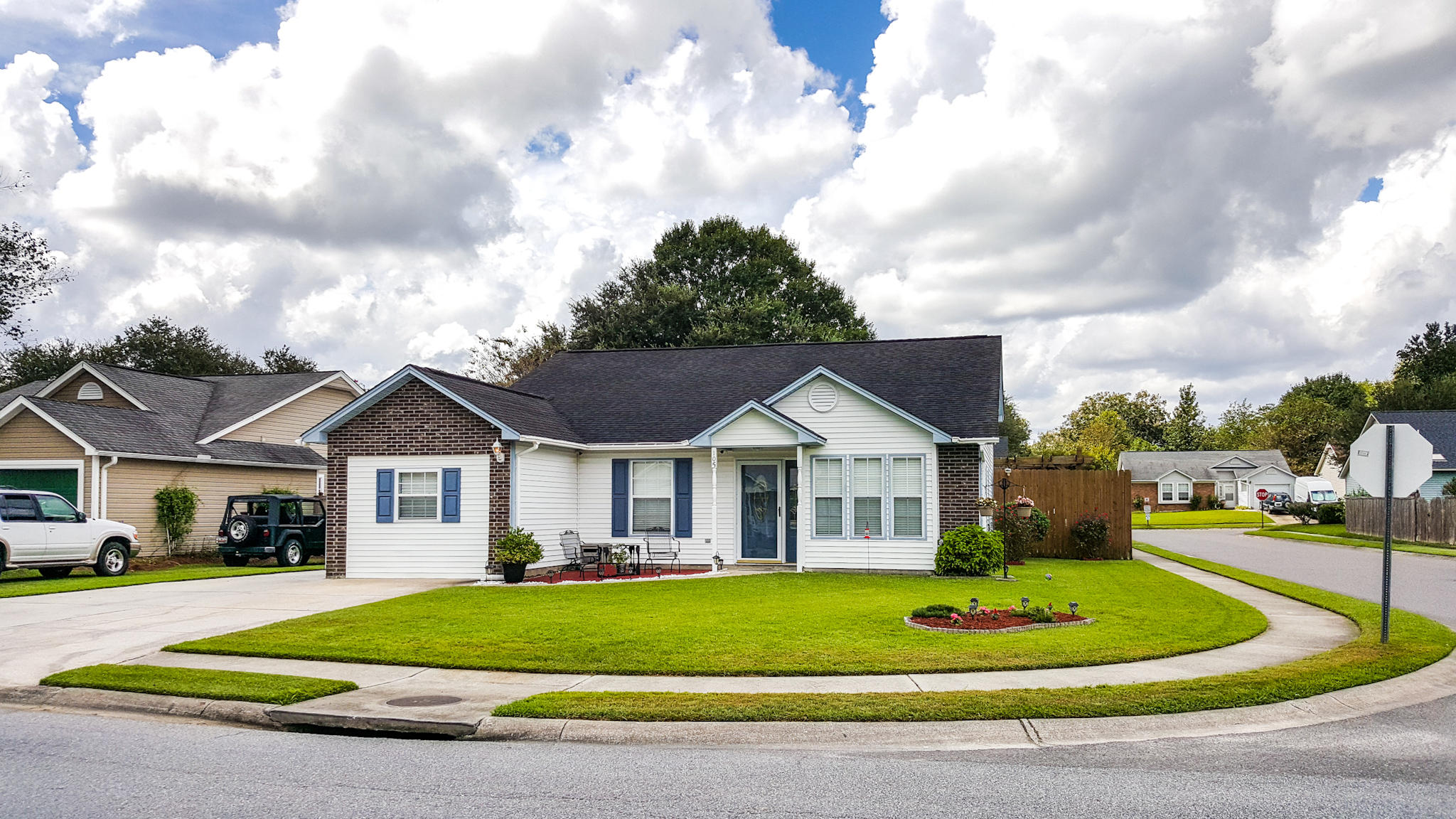 105 Two Hitch Road Goose Creek, SC 29445 - Photo 19 of 19 Front View