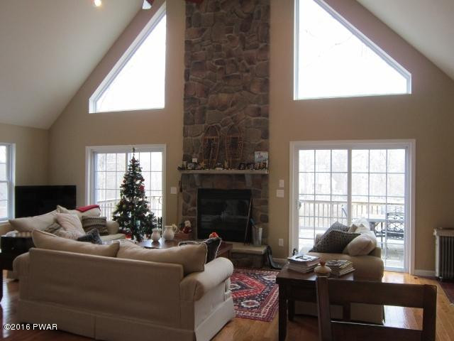 141 Tanager Road Lackawaxen, PA 18435 - Photo 6 of 37 7 living room w tons of windows (640x480