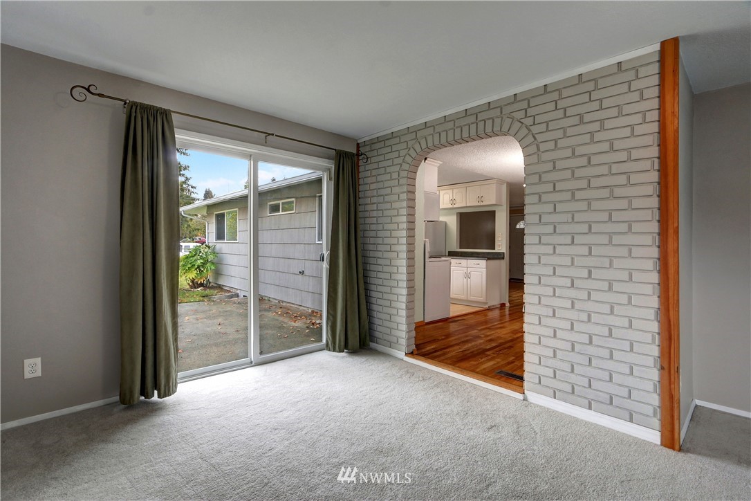 16331 127th Avenue Southeast Renton, WA 98058 - Photo 11 of 20 Gallery Image 11