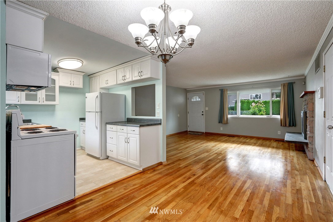 16331 127th Avenue Southeast Renton, WA 98058 - Photo 13 of 20 Gallery Image 13