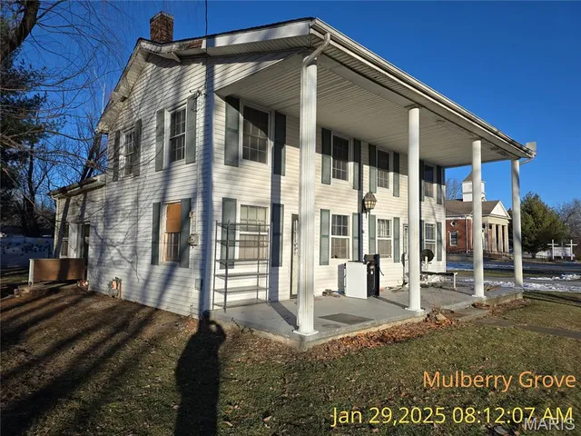 $19,900 | 305 North Maple Street, Mulberry Grove, IL 62262