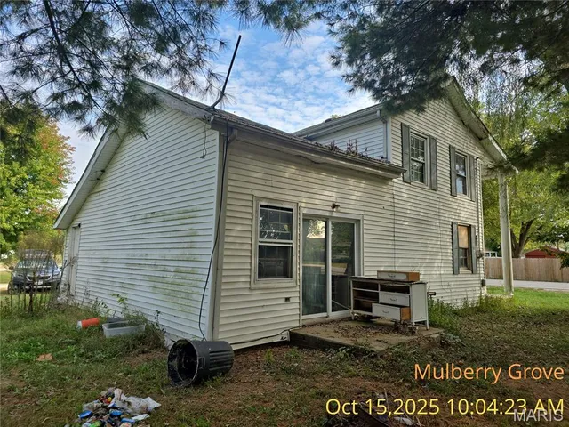 $19,900 | 305 North Maple Street, Mulberry Grove, IL 62262