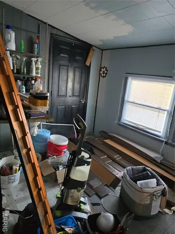 $19,900 | 305 North Maple Street, Mulberry Grove, IL 62262