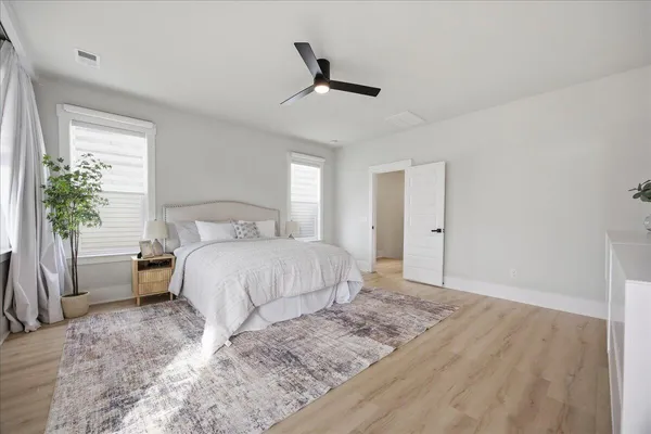 $3,100 | 676 Blueway Avenue, Summerville, SC 29486