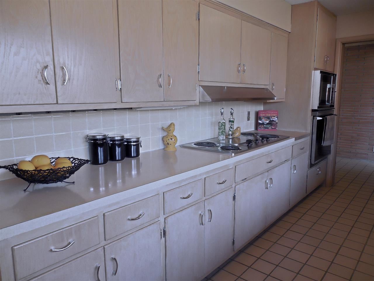820 South Colony Road Evansville, IN 47714 - Photo 7 of 21 Gallery Image 7