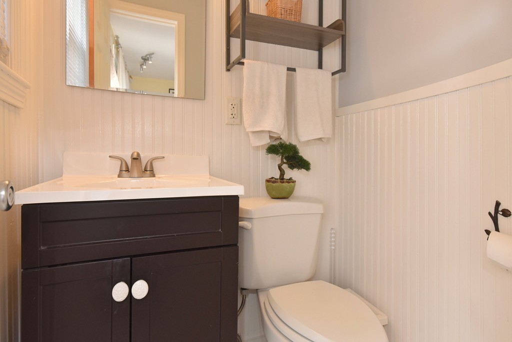 108 Hooper Road, Unit 108 Dedham, MA 02026 - Photo 20 of 25 Gallery Image 20