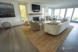 $11,800 | 2628 Northwest Esplanade, Seattle, WA 98117