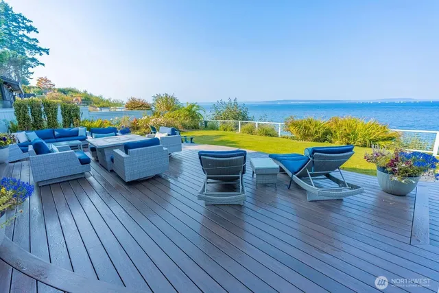 $11,800 | 2628 Northwest Esplanade, Seattle, WA 98117