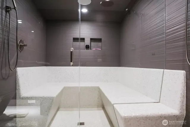 $11,800 | 2628 Northwest Esplanade, Seattle, WA 98117