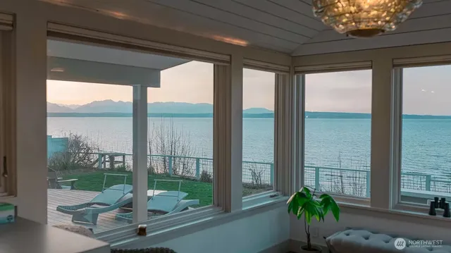 $11,800 | 2628 Northwest Esplanade, Seattle, WA 98117