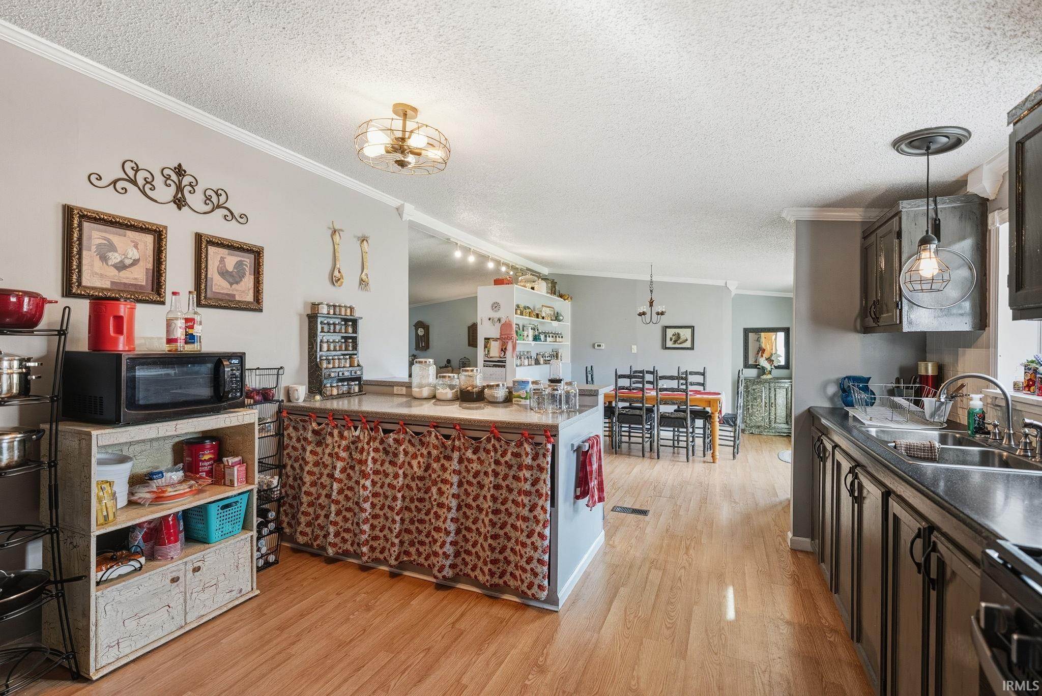 481 County Line Road Pierceton, IN 46562 - Photo 8 of 35 Gallery Image 8