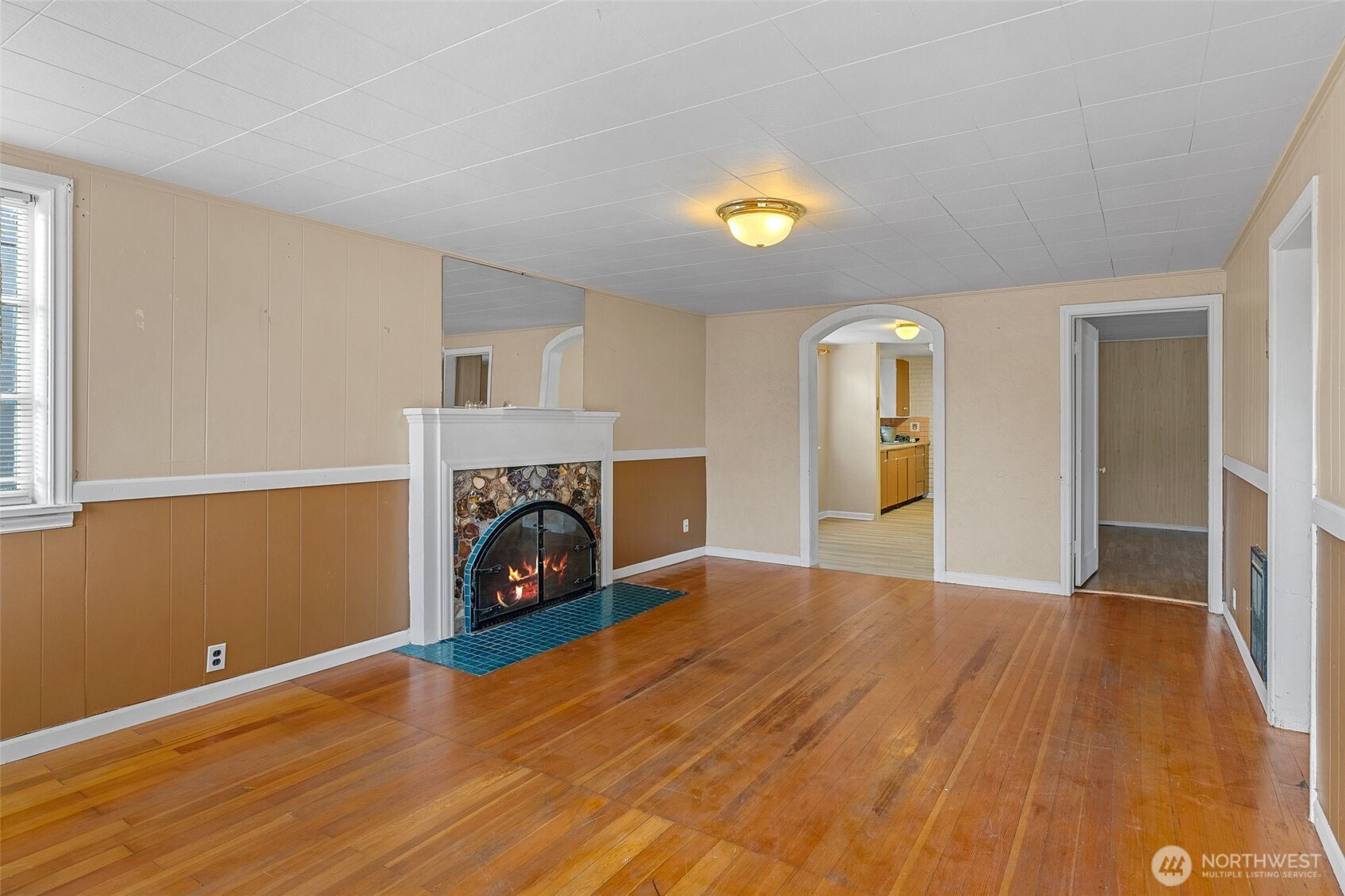 409 Wells Avenue North Renton, WA 98057 - Photo 3 of 26