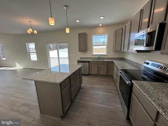 $424,888 | 3184 Old Dutch Lane, York, PA 17402