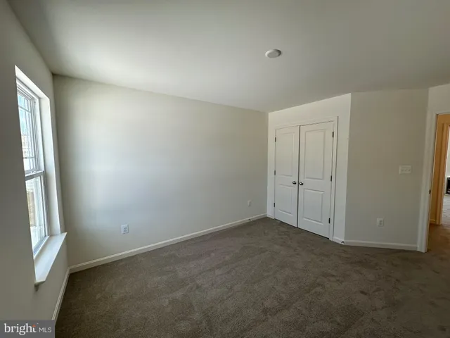 $424,888 | 3184 Old Dutch Lane, York, PA 17402