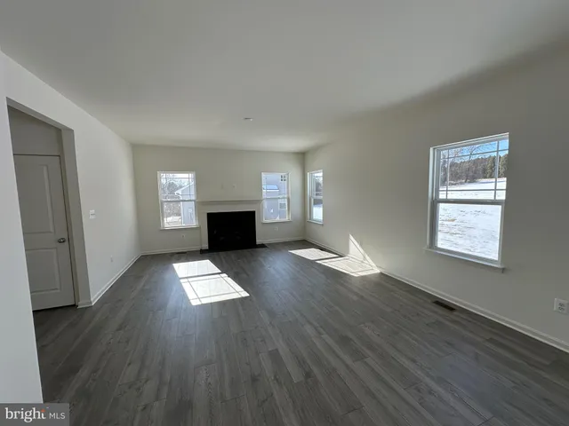 $424,888 | 3184 Old Dutch Lane, York, PA 17402