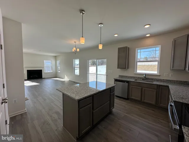 $424,888 | 3184 Old Dutch Lane, York, PA 17402