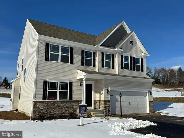 $424,888 | 3184 Old Dutch Lane, York, PA 17402