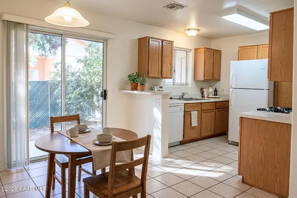 $1,650 | 6243 North Buckboard Drive, Unit B, Prescott Valley, AZ 86314