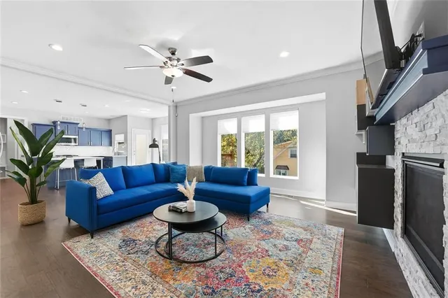 $775,000 | 4928 Fontana Street, Roeland Park, KS 66205