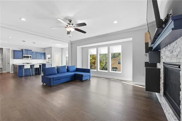 $775,000 | 4928 Fontana Street, Roeland Park, KS 66205