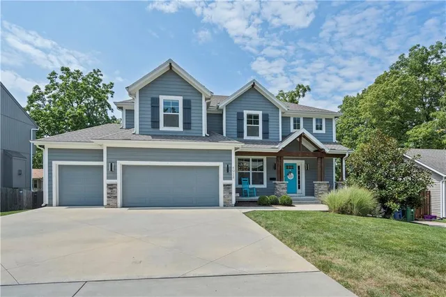 $775,000 | 4928 Fontana Street, Roeland Park, KS 66205