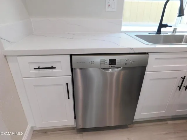 $4,100 | 559 Stoney Peak Court, Simi Valley, CA 93065