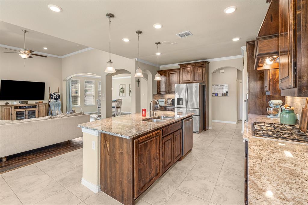 4320 Salado Crk Way Celina, TX 75078 - Photo 15 of 39