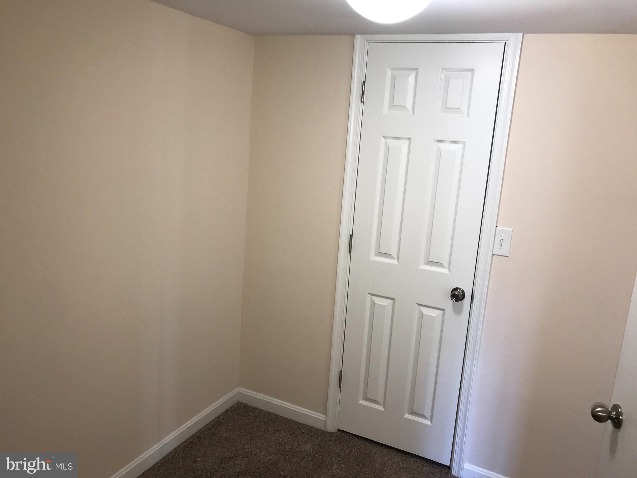 6200 Auth Road Suitland, MD 20746 - Photo 27 of 49 Owners Suite/Family rm Closet