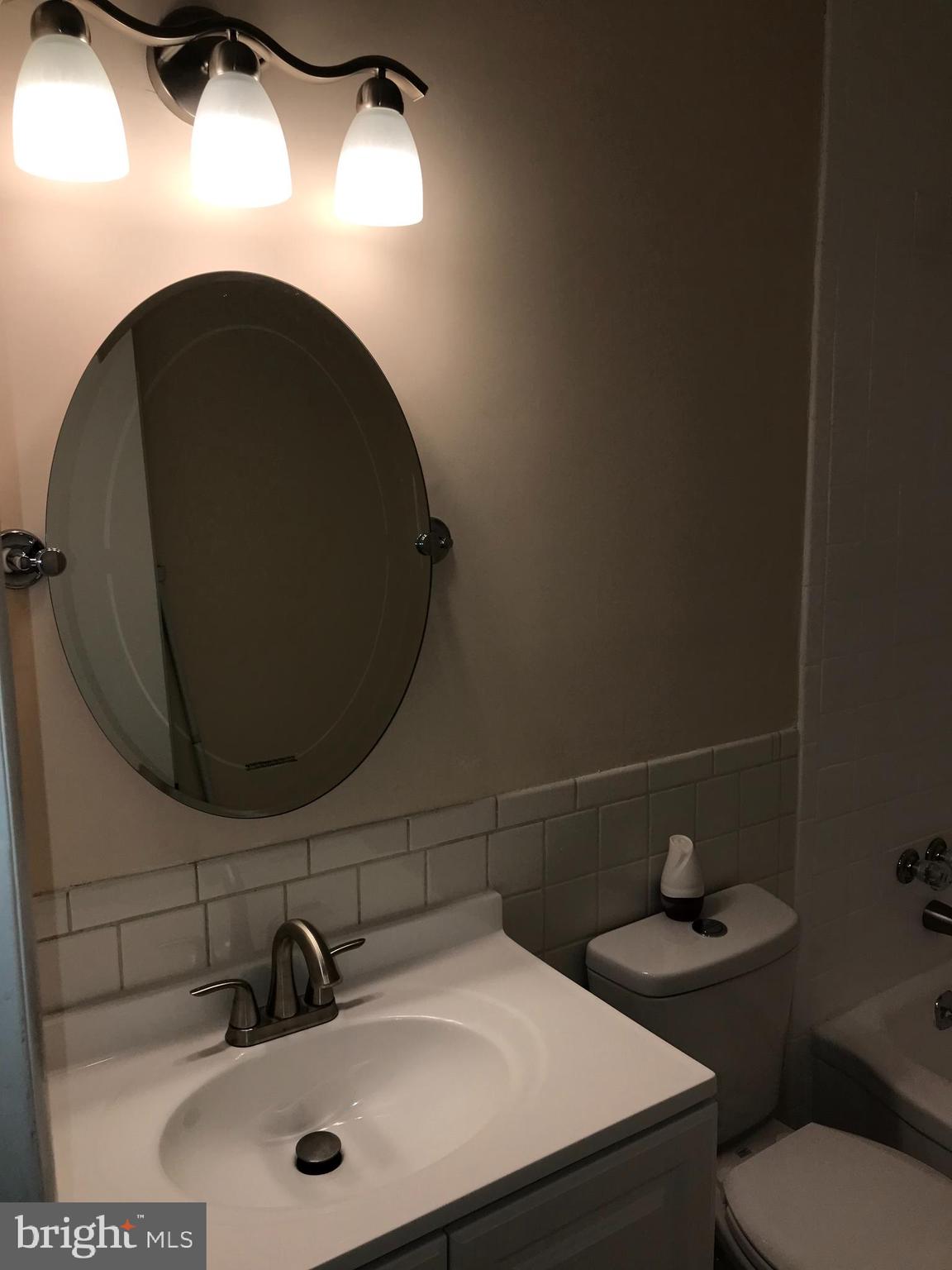 6200 Auth Road Suitland, MD 20746 - Photo 40 of 49 Bathroom