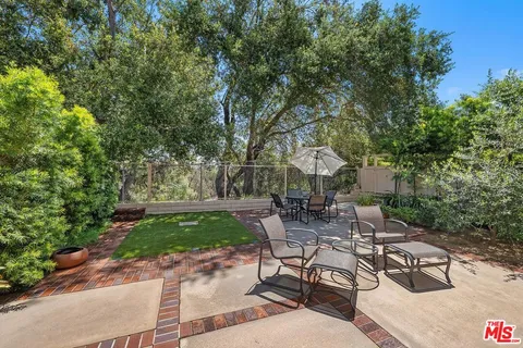 $1,999,000 | 2792 Bottlebrush Drive, Los Angeles, CA 90077