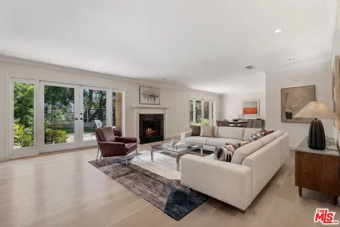 $1,999,000 | 2792 Bottlebrush Drive, Los Angeles, CA 90077