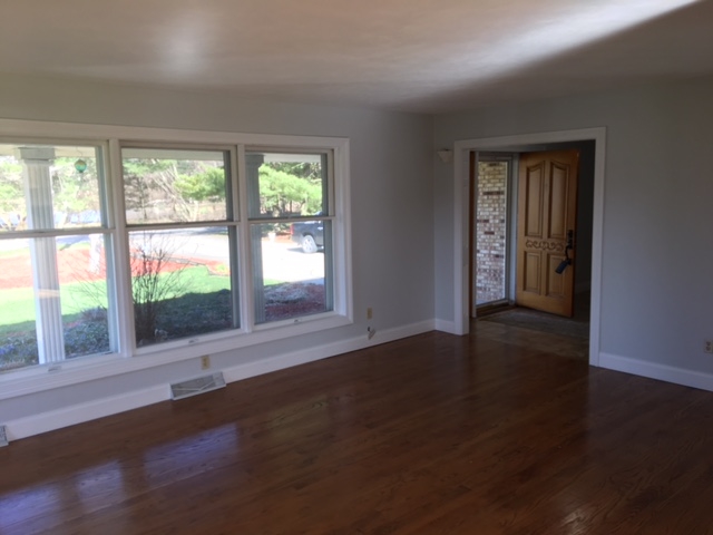 63122 Mulberry Road South Bend, IN 46614 - Photo 8 of 25 Gallery Image 8