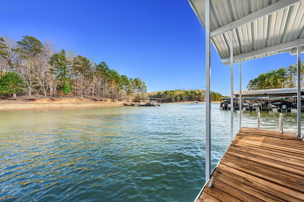109 Sheldon Lane Westminster, SC 29693 - Photo 32 of 39 Direct water access from this charming boat dock.