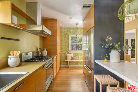 $1,885,000 | 2255 Wellesley Avenue, Los Angeles, CA 90064
