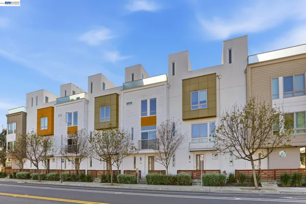 $1,049,000 | 7134 Regional Street, Dublin, CA 94568