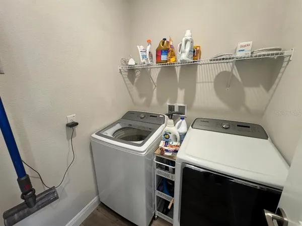 $2,800 | 10353 Fieldstone Myrtle Way, San Antonio, FL 33576